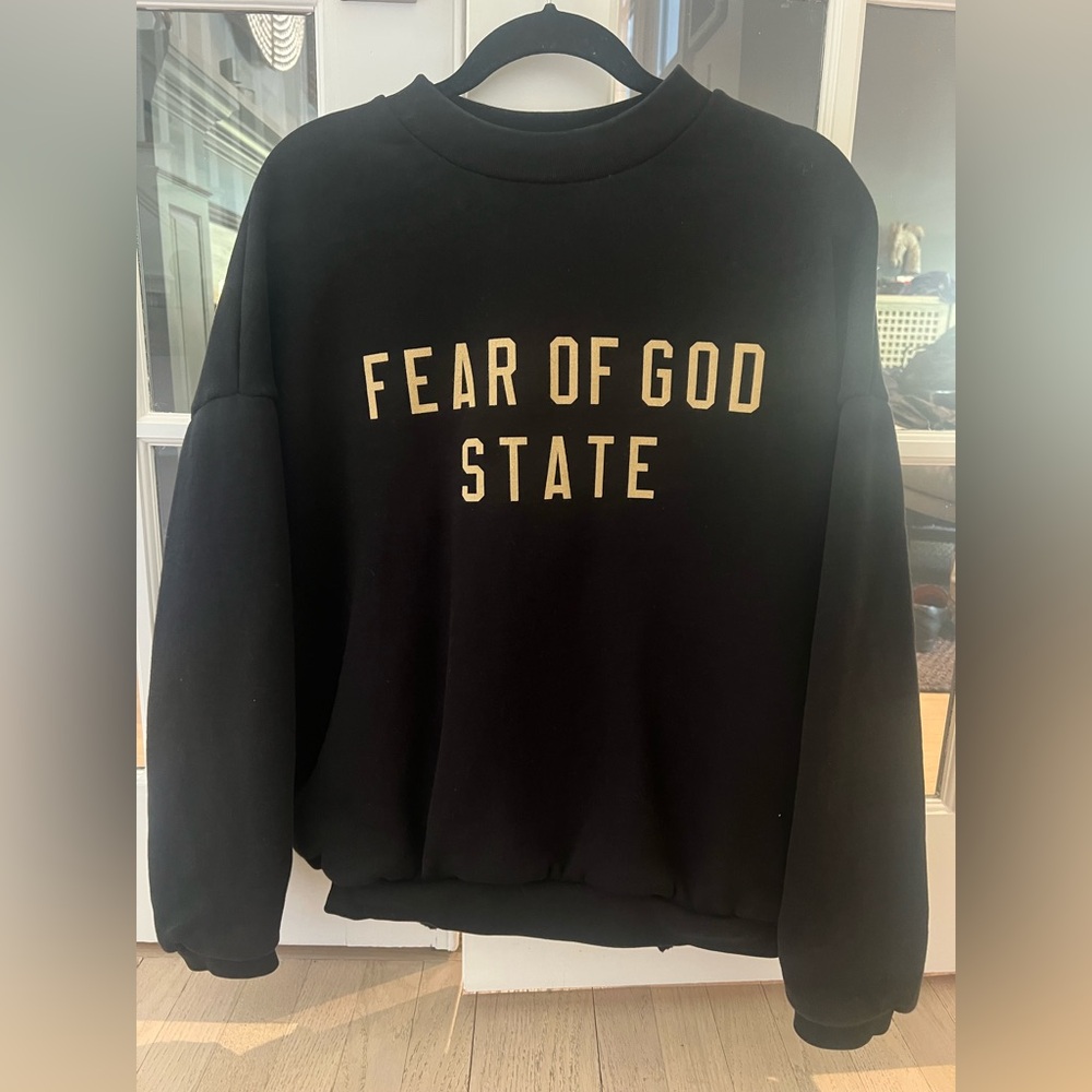 Fear of God Essentials Black Sweatshirt